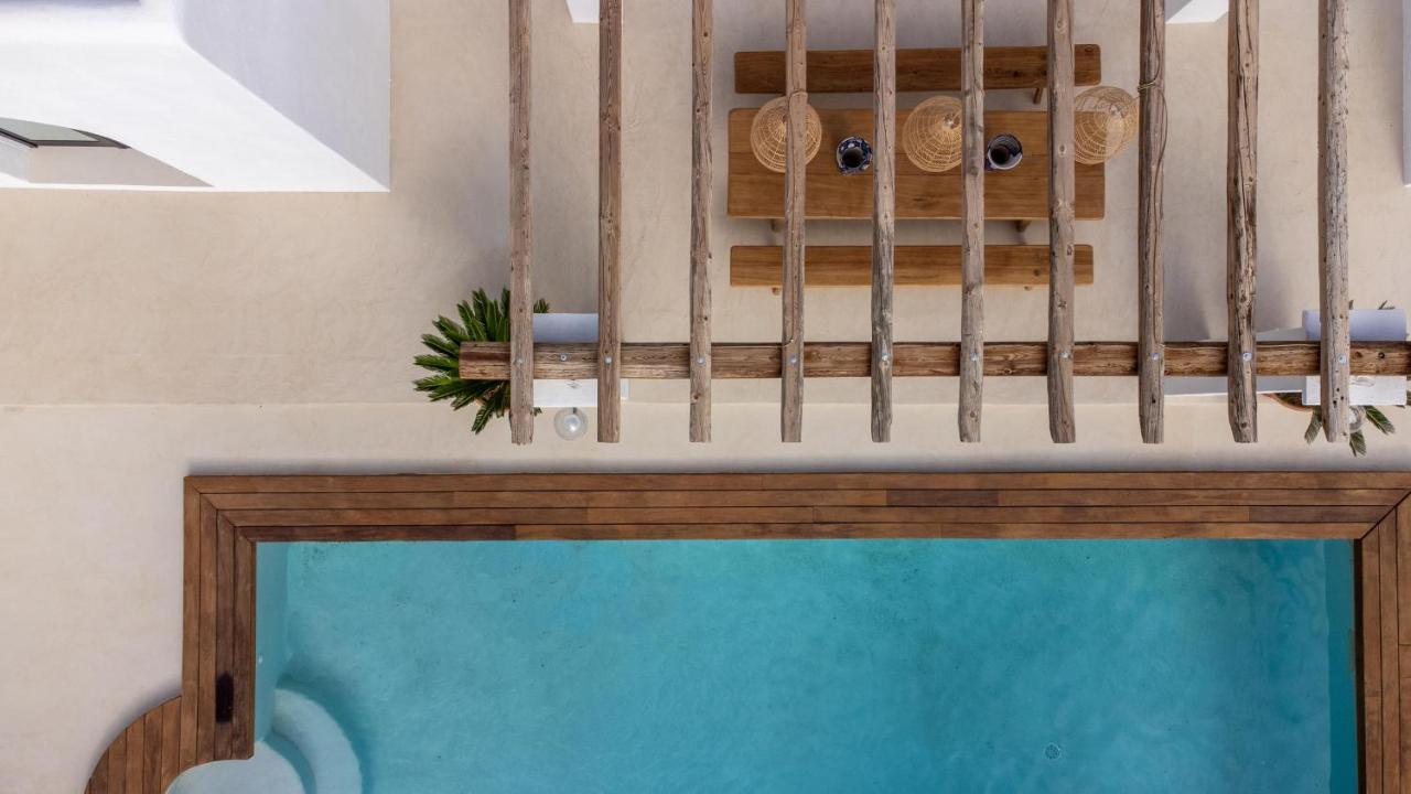 Oasis Villas Complex Cala Llonga  Exterior photo